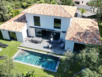 VILLA A VENDRE - FREJUS valescure - 210 m2 - 1395000€