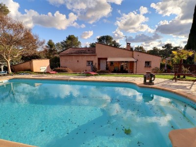 VILLA A VENDRE - ST RAPHAEL - 150 m2 - 892000€