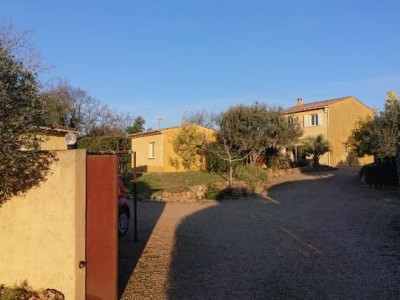 Joli mas provenal 3 chambres + studio A VENDRE - ST PAUL EN FORET - 100 m2 - 519000€