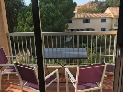 Studio en duplex avec mezzanine A VENDRE - ST RAPHAEL SANTA LUCIA - 27.3 m2 - 161300€