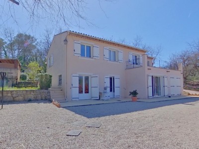 Maison de type 4 pices avec 870m de terrain A VENDRE - FAYENCE - 123 m2 - 590000€