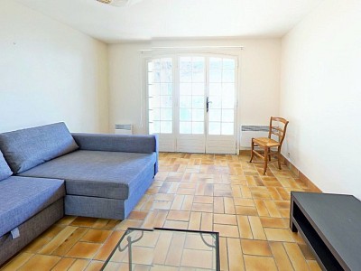 APPARTEMENT T2 A LOUER - ST RAPHAEL - 50 m2 - 750€ charges comprises par mois