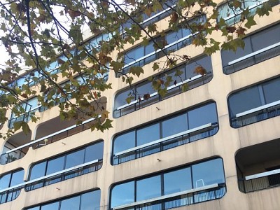 STUDIO A LOUER - FREJUS - 39 m2 - 550€ charges comprises par mois